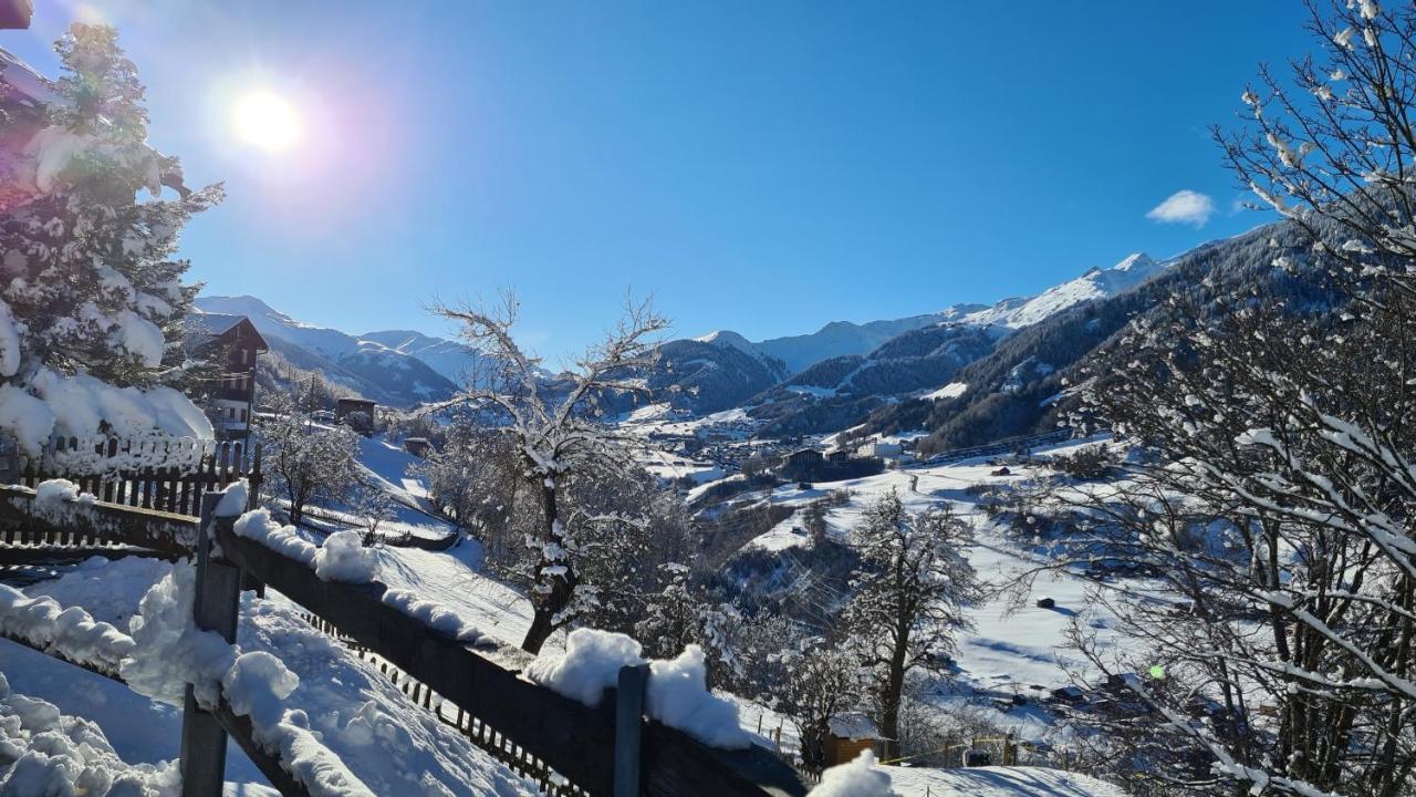 Chesa Prema Bed & Breakfast - Restaurant Disentis Zewnętrze zdjęcie
