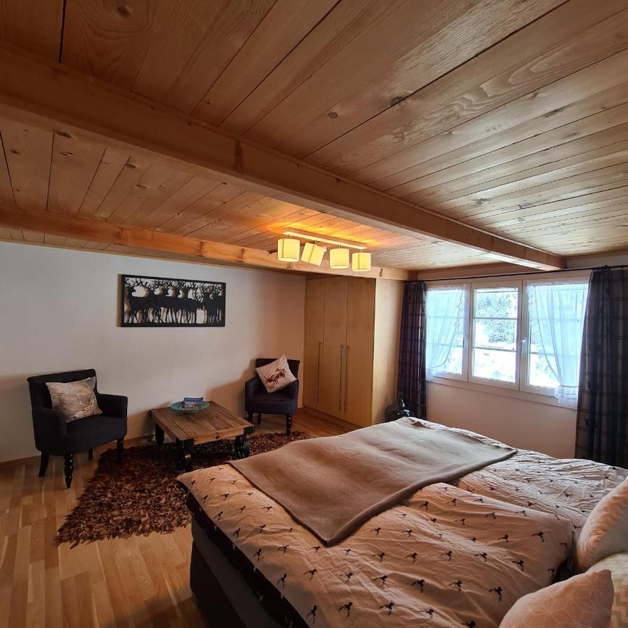 Chesa Prema Bed & Breakfast - Restaurant Disentis Zewnętrze zdjęcie
