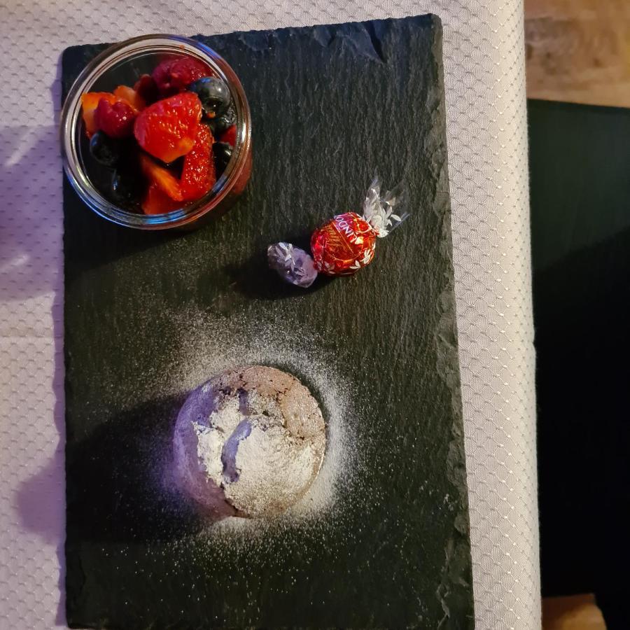 Chesa Prema Bed & Breakfast - Restaurant Disentis Zewnętrze zdjęcie